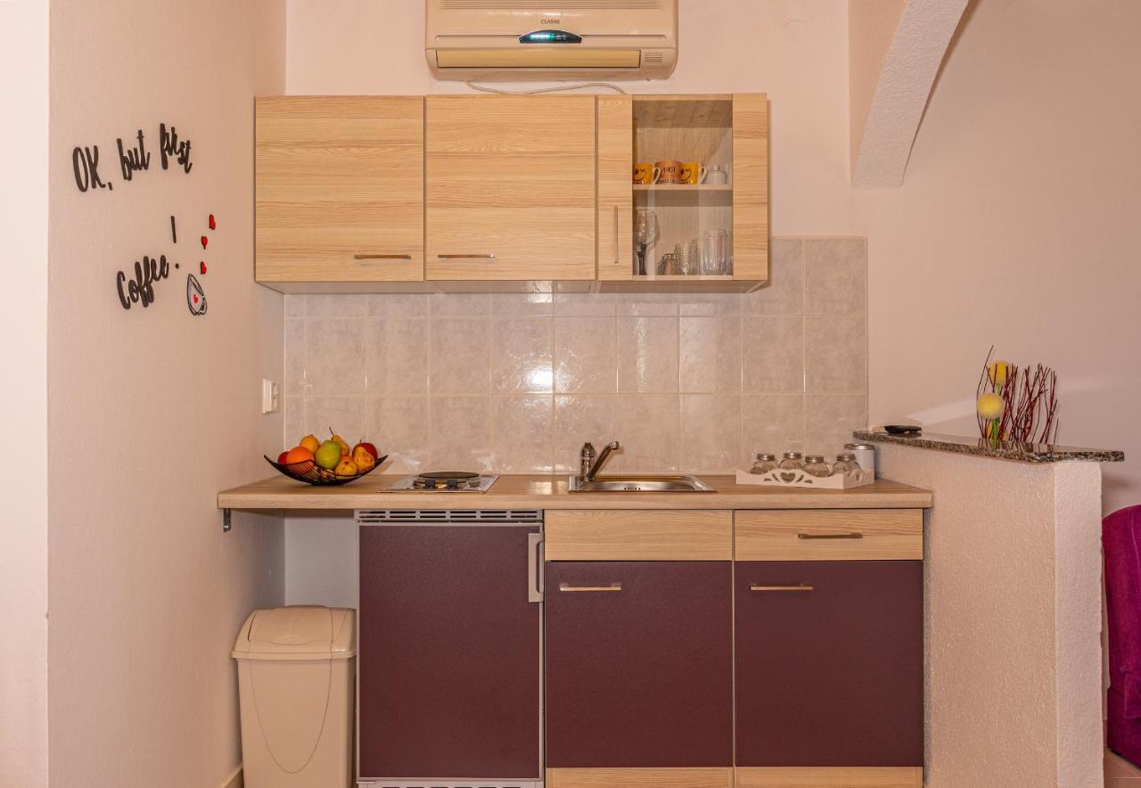 Stefka Apartment *