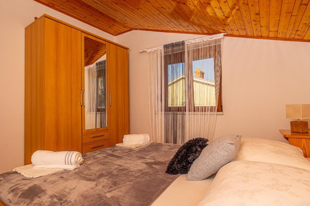 Apartment Stefka Dramalj