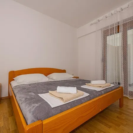 Apartmani Stefka Dramalj Exterior photo